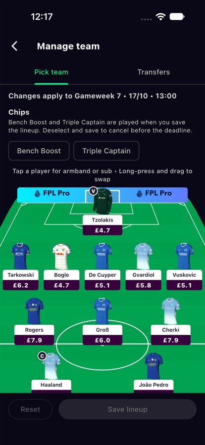 Manage team screen with chips and drag to swap hint